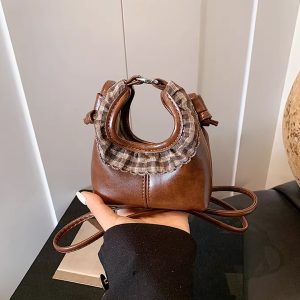 Artbird-Handbags,Cute Purses for Women Small Crossbody Bags Classic Zip Top Handle Dome Satchel Bag Handbags.